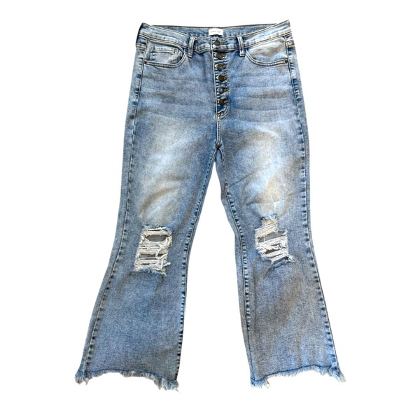 Sneak Peek size 13 / 31 button front distressed jeans in excellent condition - Picture 2 of 4